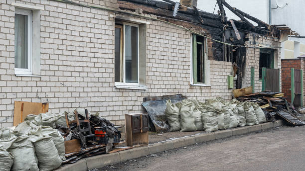 24/7 Emergency Fire Damage Removal experts in Mounds, OK